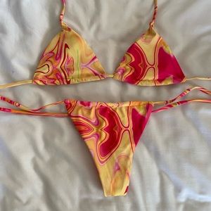 Strawberry lemonade bikini